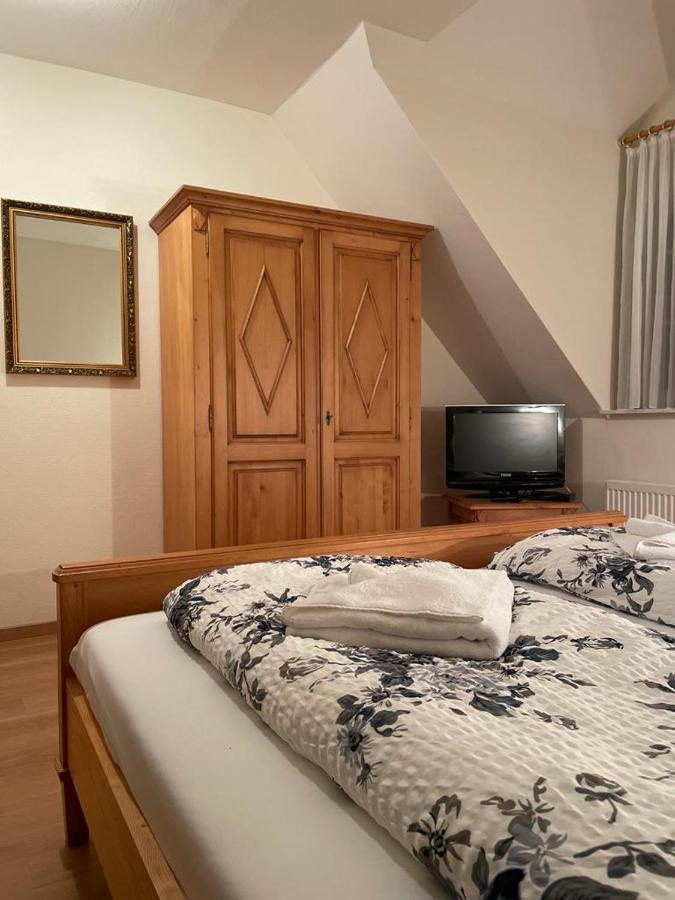 Hotel Und Restaurant Gruner Hahn Elsenfeld Kültér fotó