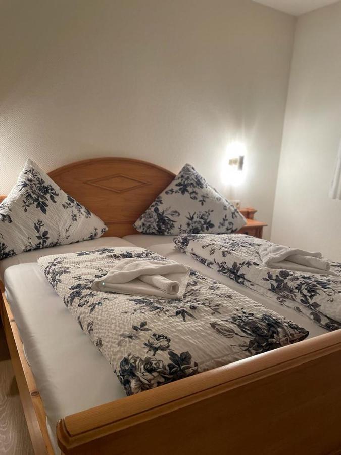 Hotel Und Restaurant Gruner Hahn Elsenfeld Kültér fotó
